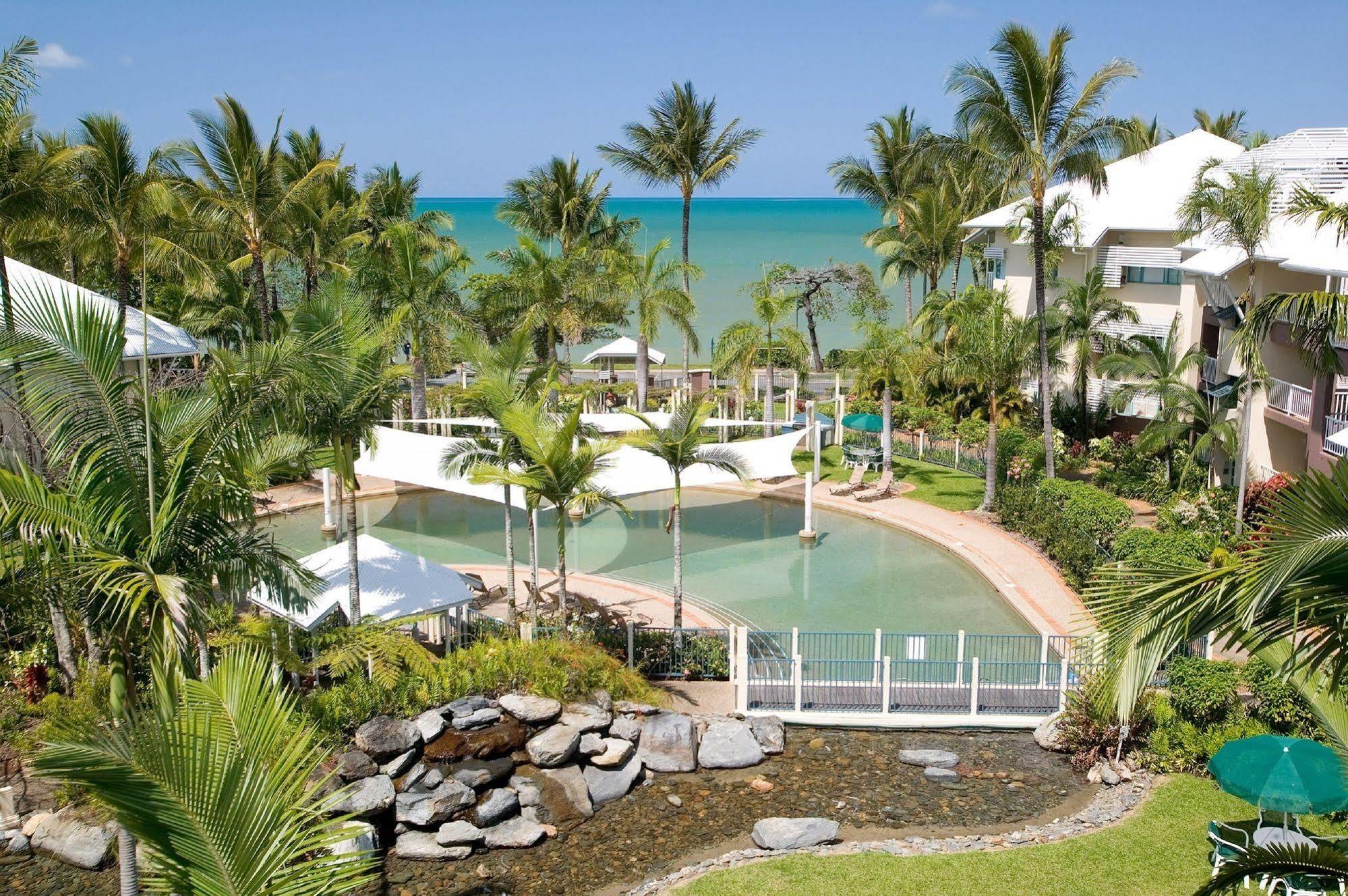 Coral Sands Beachfront Resort Trinity Beach Kültér fotó